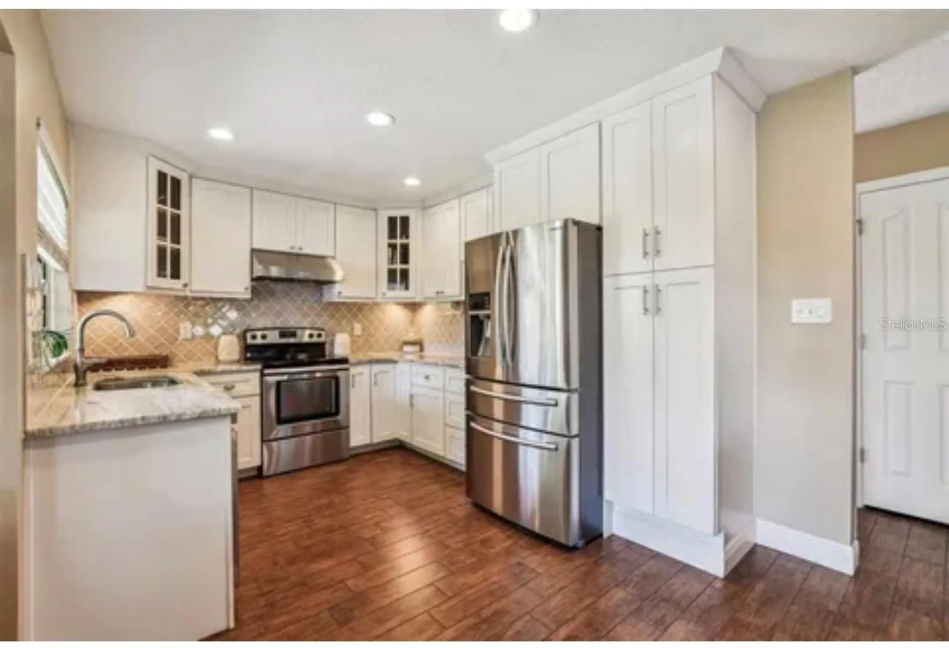 1326 Corner Oaks Drive Brandon FL 33510