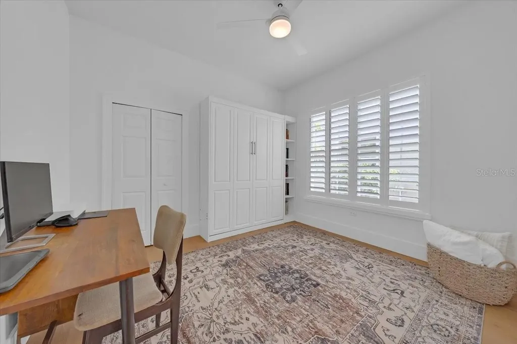 14639 Chatsworth Manor Circle Tampa FL 33626