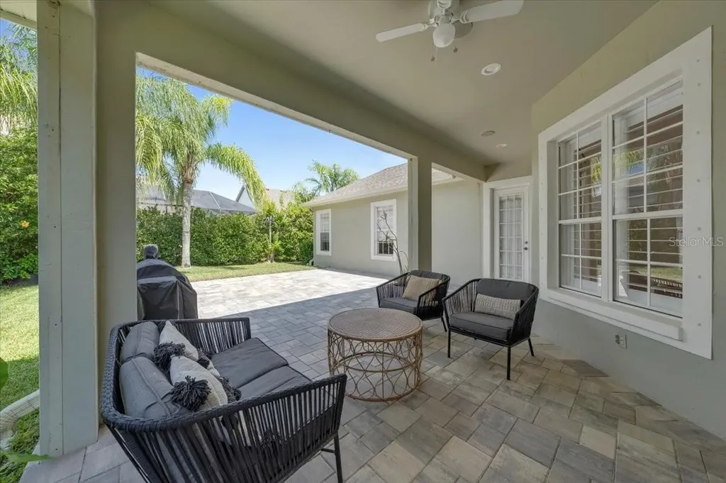14639 Chatsworth Manor Circle Tampa FL 33626