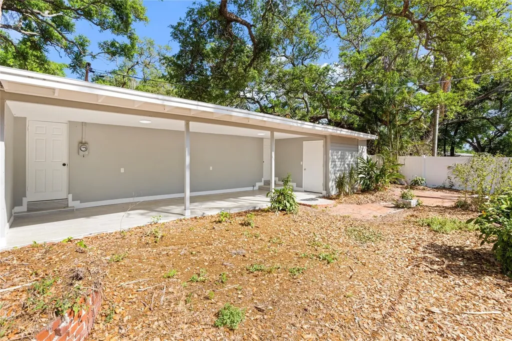 804 S Evergreen Avenue Clearwater FL 33756