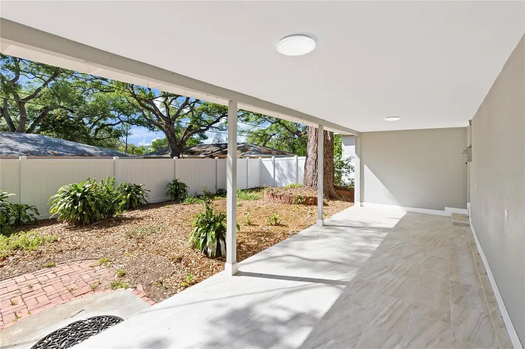 804 S Evergreen Avenue Clearwater FL 33756