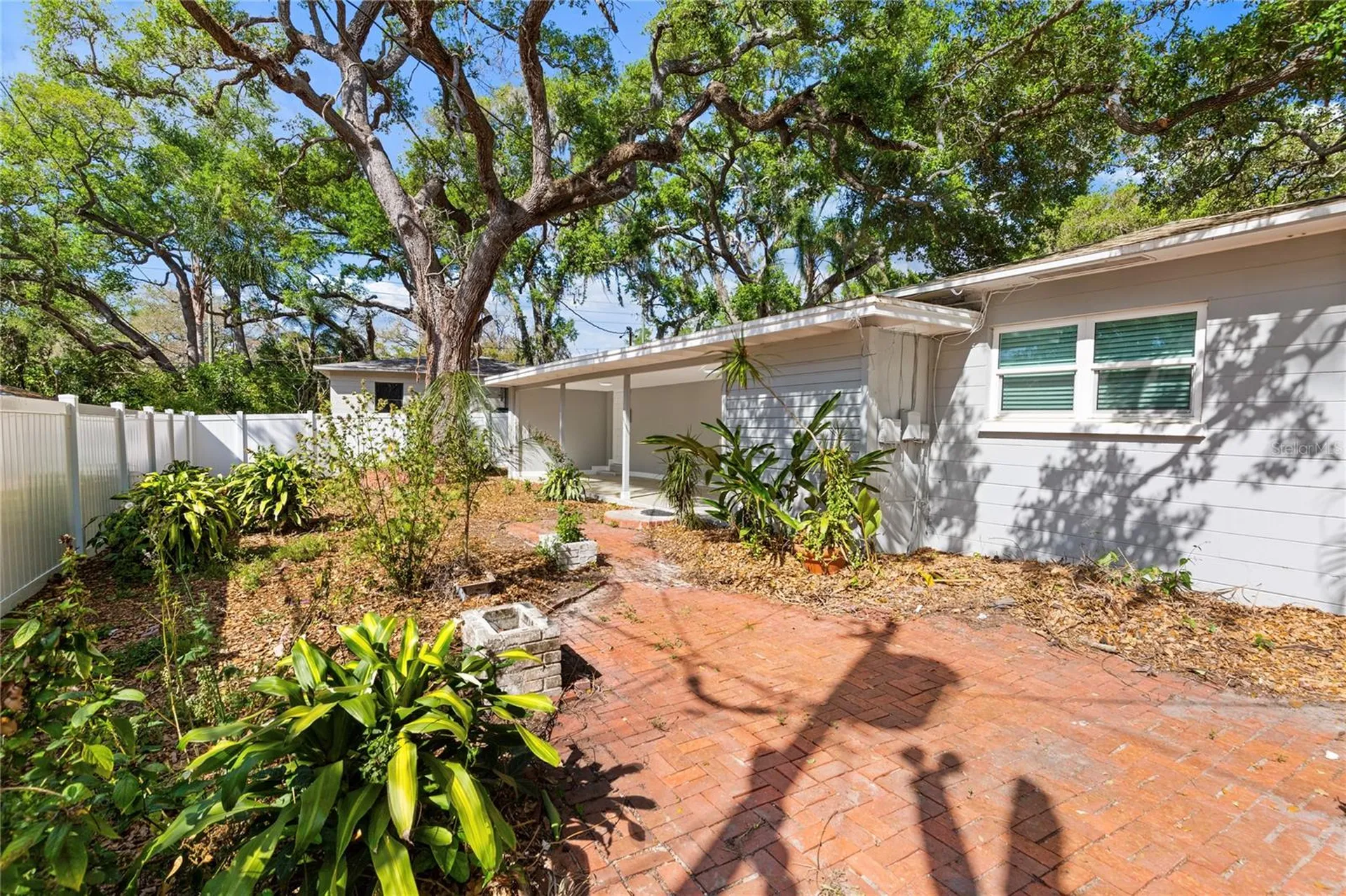 804 S Evergreen Avenue Clearwater FL 33756