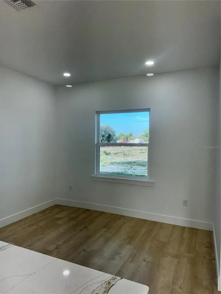 1721 Mcclellan Road Frostproof FL 33843