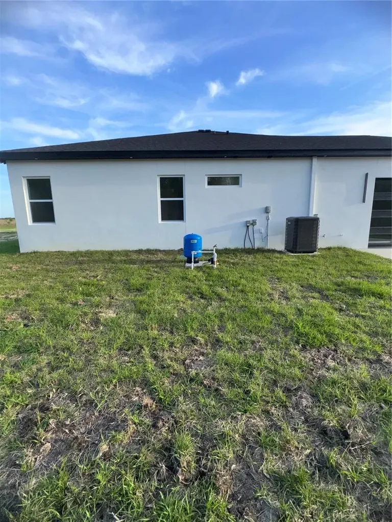 1721 Mcclellan Road Frostproof FL 33843
