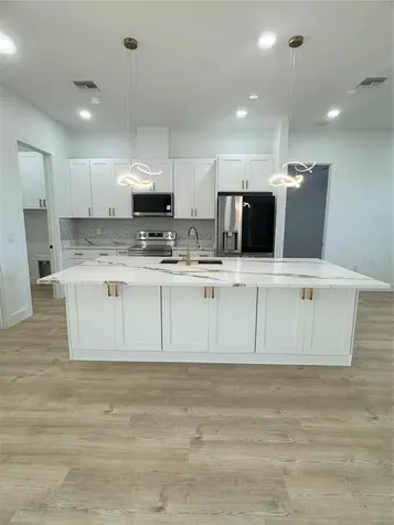 1721 Mcclellan Road Frostproof FL 33843
