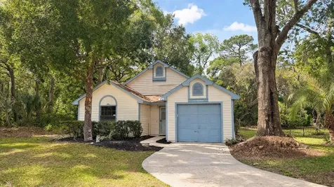 114 Spreading Oak Court Sanford FL 32773