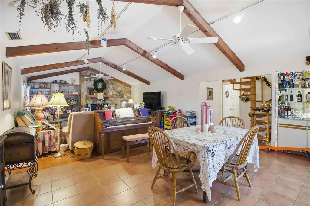 3951 Country View Drive Sarasota FL 34233