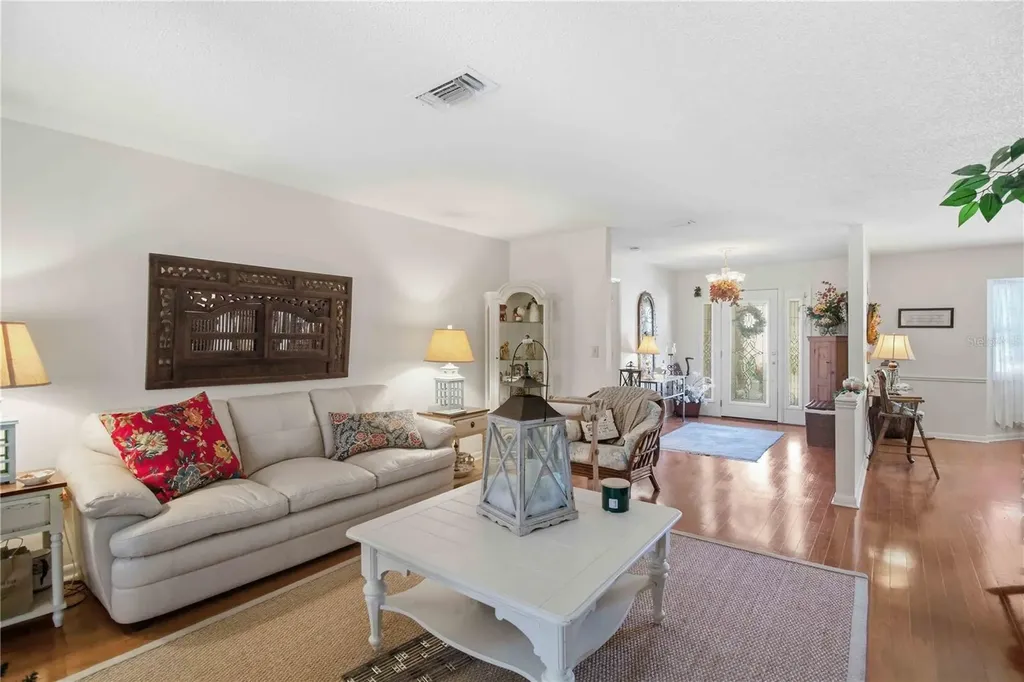 3951 Country View Drive Sarasota FL 34233