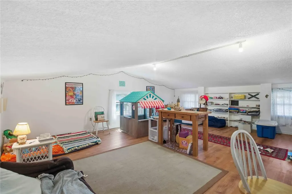 3951 Country View Drive Sarasota FL 34233