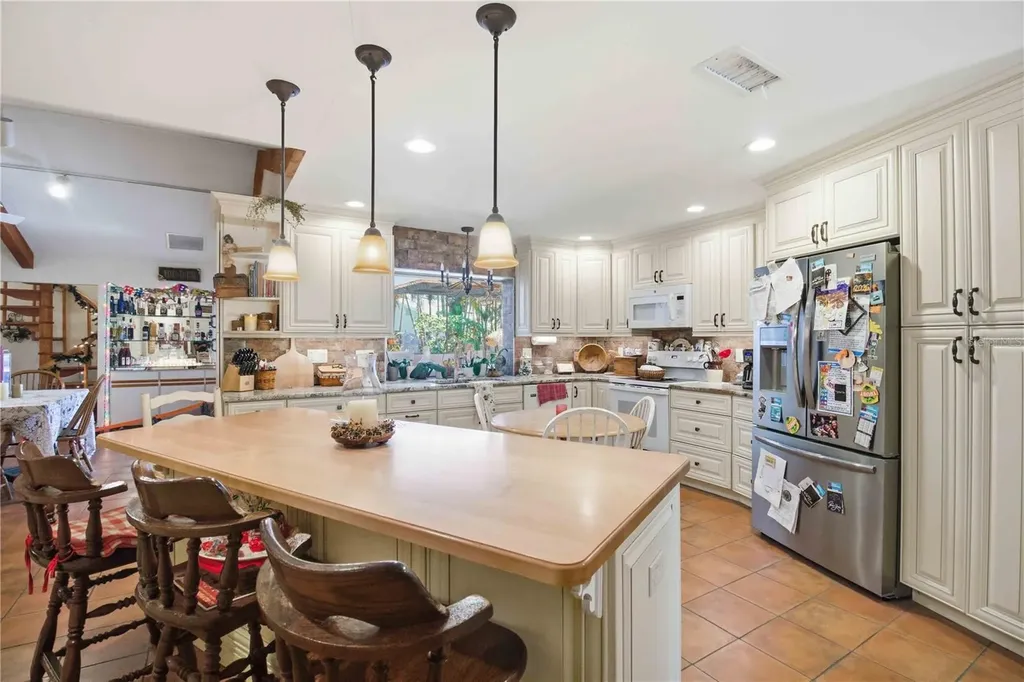 3951 Country View Drive Sarasota FL 34233