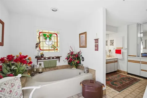3951 Country View Drive Sarasota FL 34233