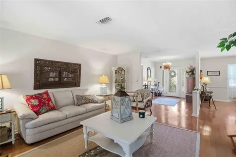 3951 Country View Drive Sarasota FL 34233