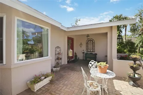 3951 Country View Drive Sarasota FL 34233