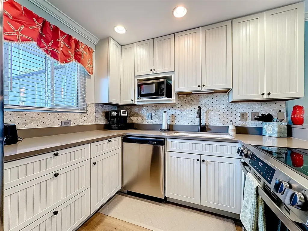1801 Gulf Drive N Bradenton Beach FL 34217