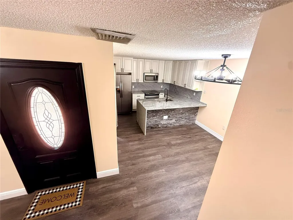 2712 14th Court Palm Harbor FL 34684