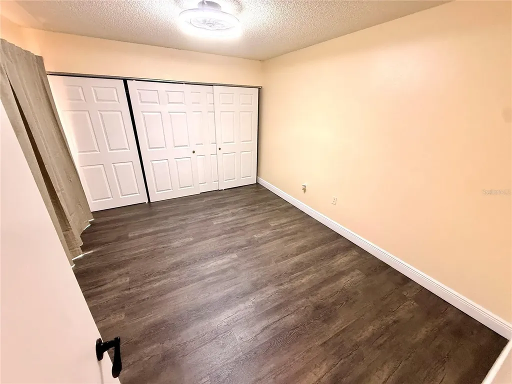 2712 14th Court Palm Harbor FL 34684