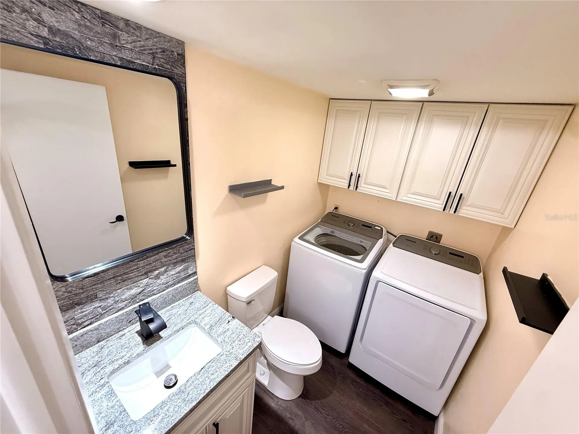 2712 14th Court Palm Harbor FL 34684