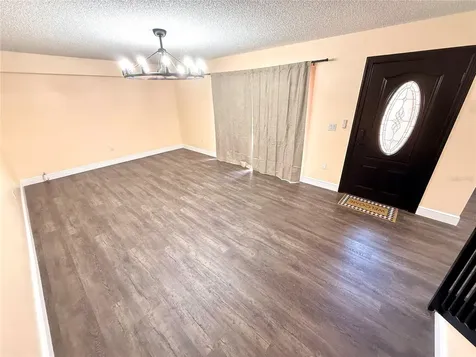 2712 14th Court Palm Harbor FL 34684