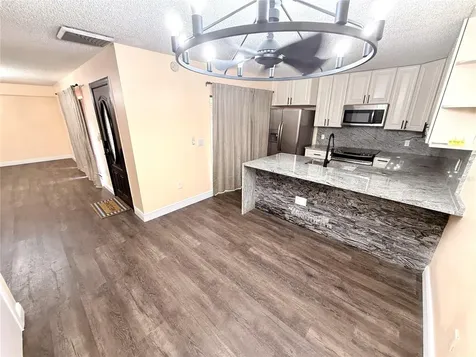 2712 14th Court Palm Harbor FL 34684