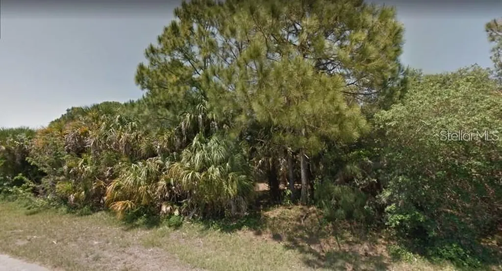 15028 Crescent Avenue Port Charlotte FL 33953