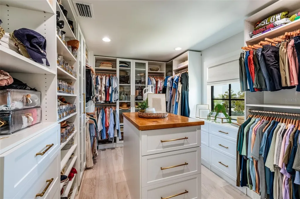 5408 Pali Way St Pete Beach FL 33706