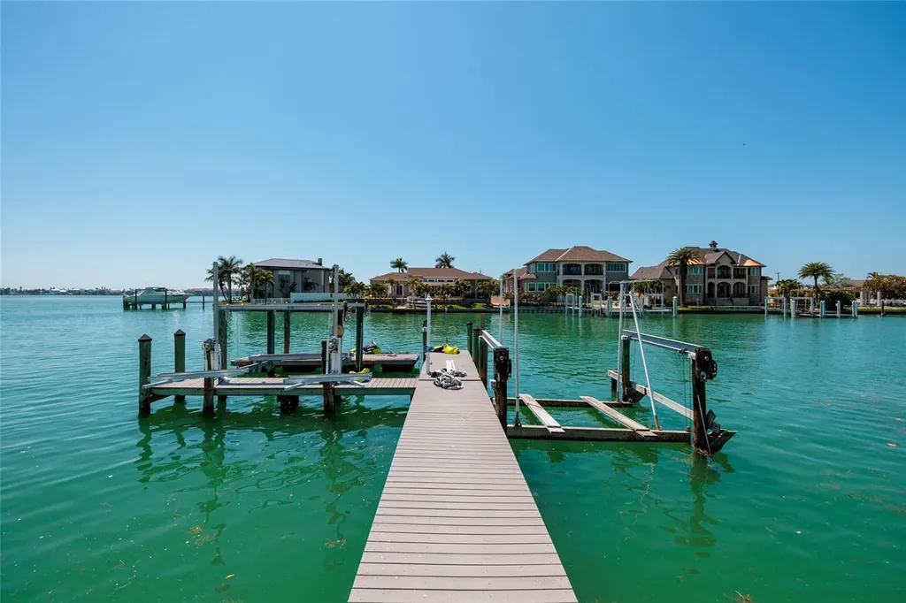 5408 Pali Way St Pete Beach FL 33706