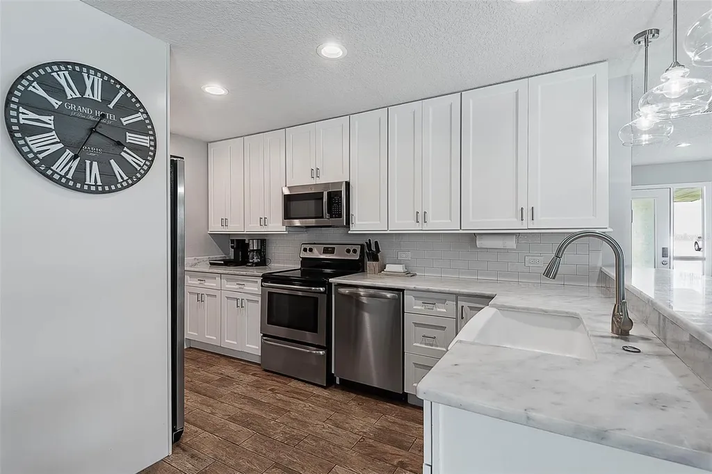 12 Clarendon Court S Palm Coast FL 32137