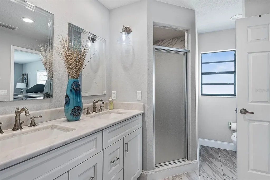 12 Clarendon Court S Palm Coast FL 32137