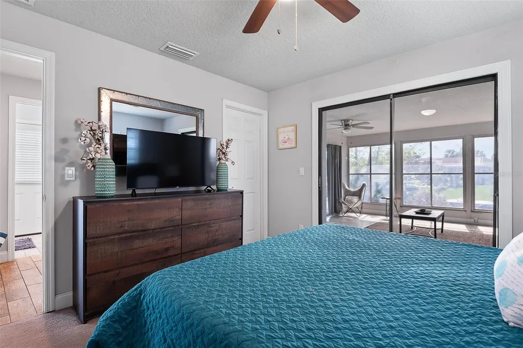 12 Clarendon Court S Palm Coast FL 32137