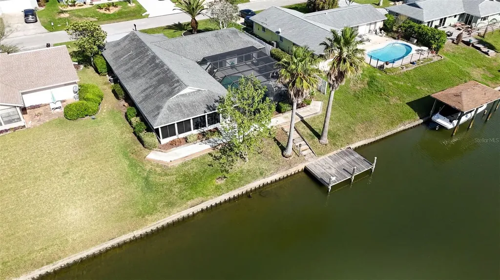 12 Clarendon Court S Palm Coast FL 32137
