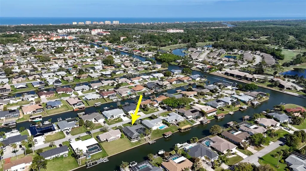 12 Clarendon Court S Palm Coast FL 32137