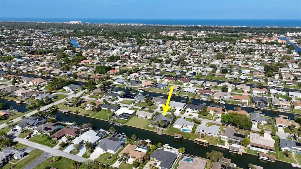 12 Clarendon Court S Palm Coast FL 32137