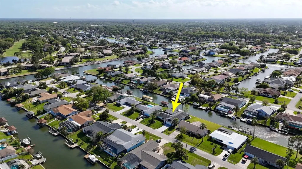 12 Clarendon Court S Palm Coast FL 32137