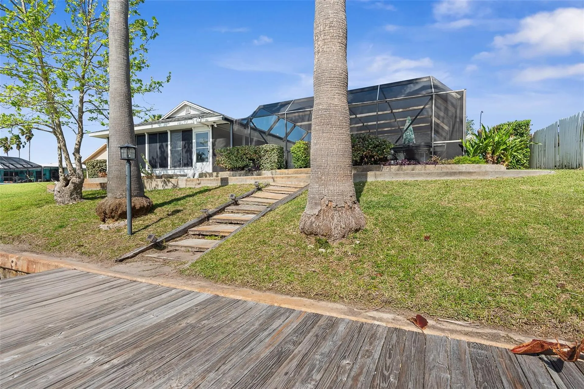 12 Clarendon Court S Palm Coast FL 32137