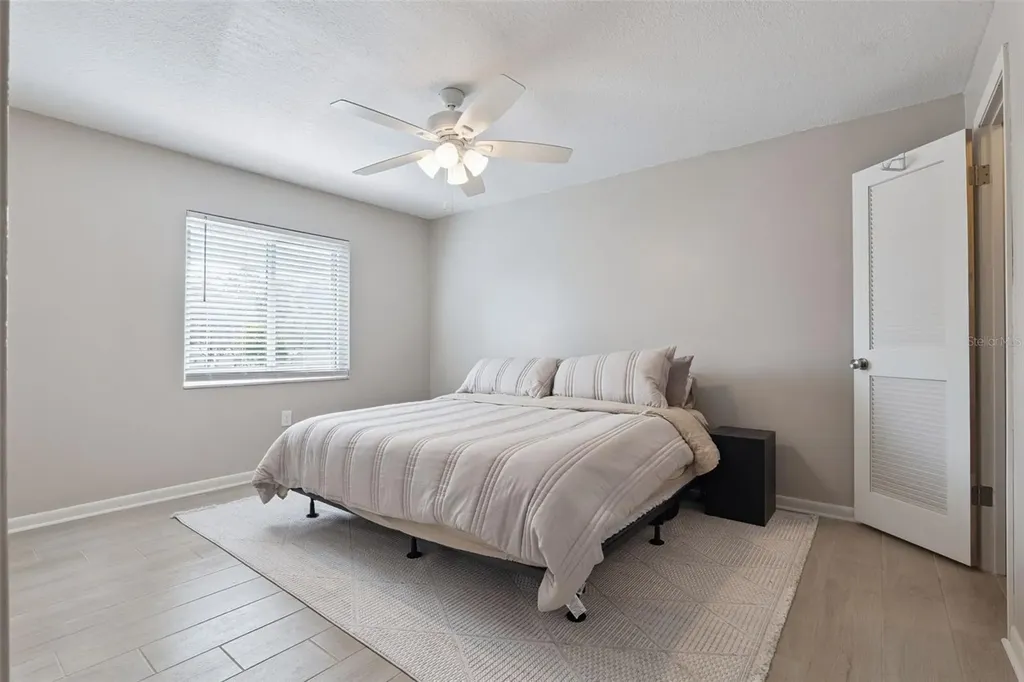 525 Conway Road Orlando FL 32807