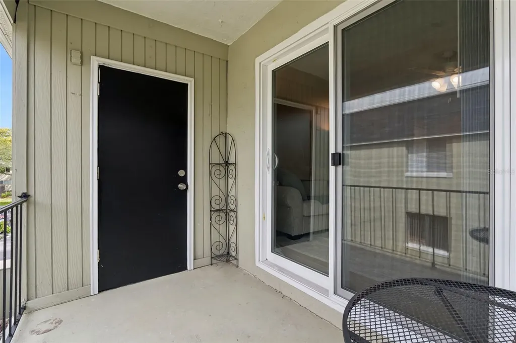 525 Conway Road Orlando FL 32807