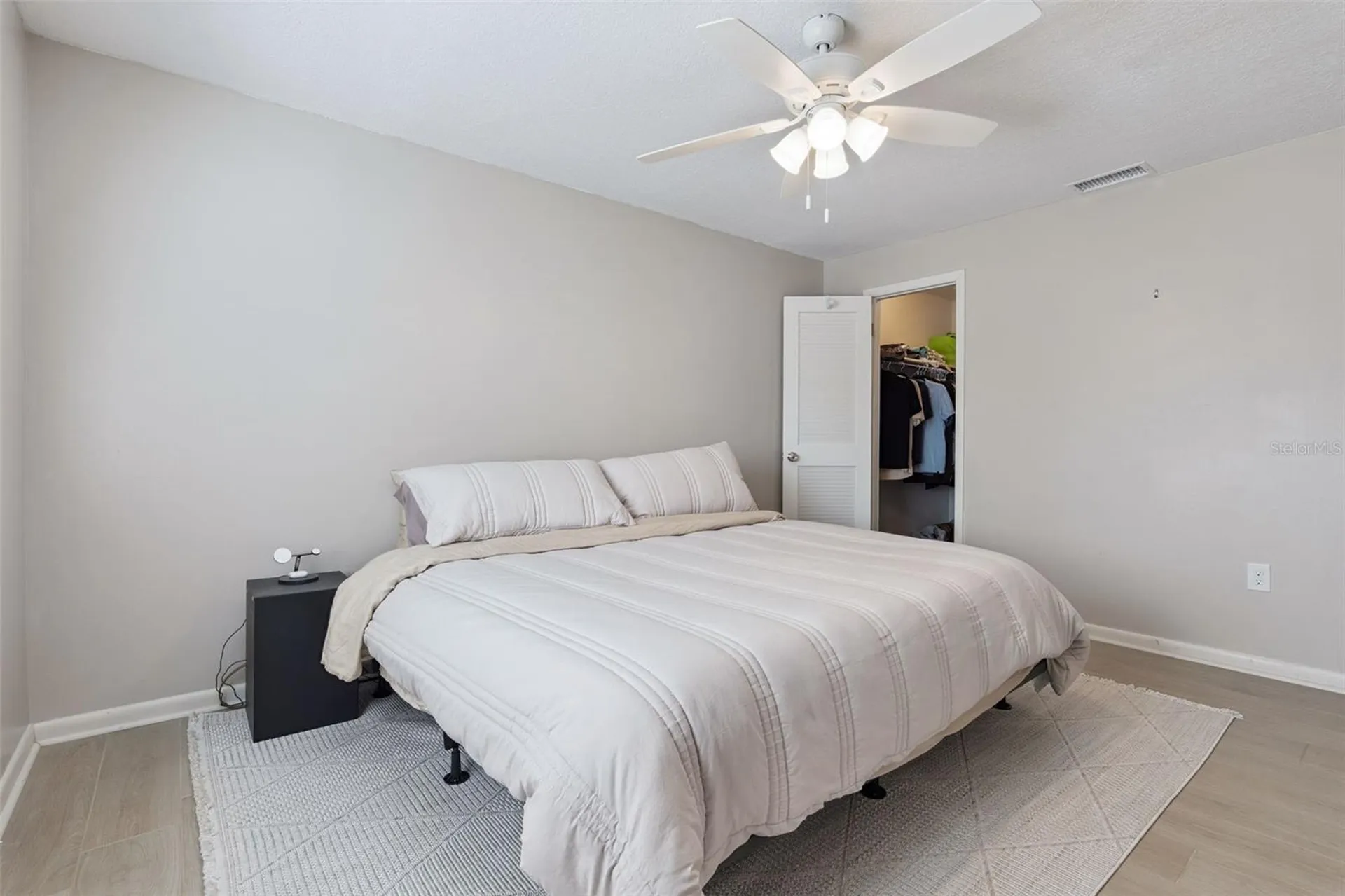 525 Conway Road Orlando FL 32807