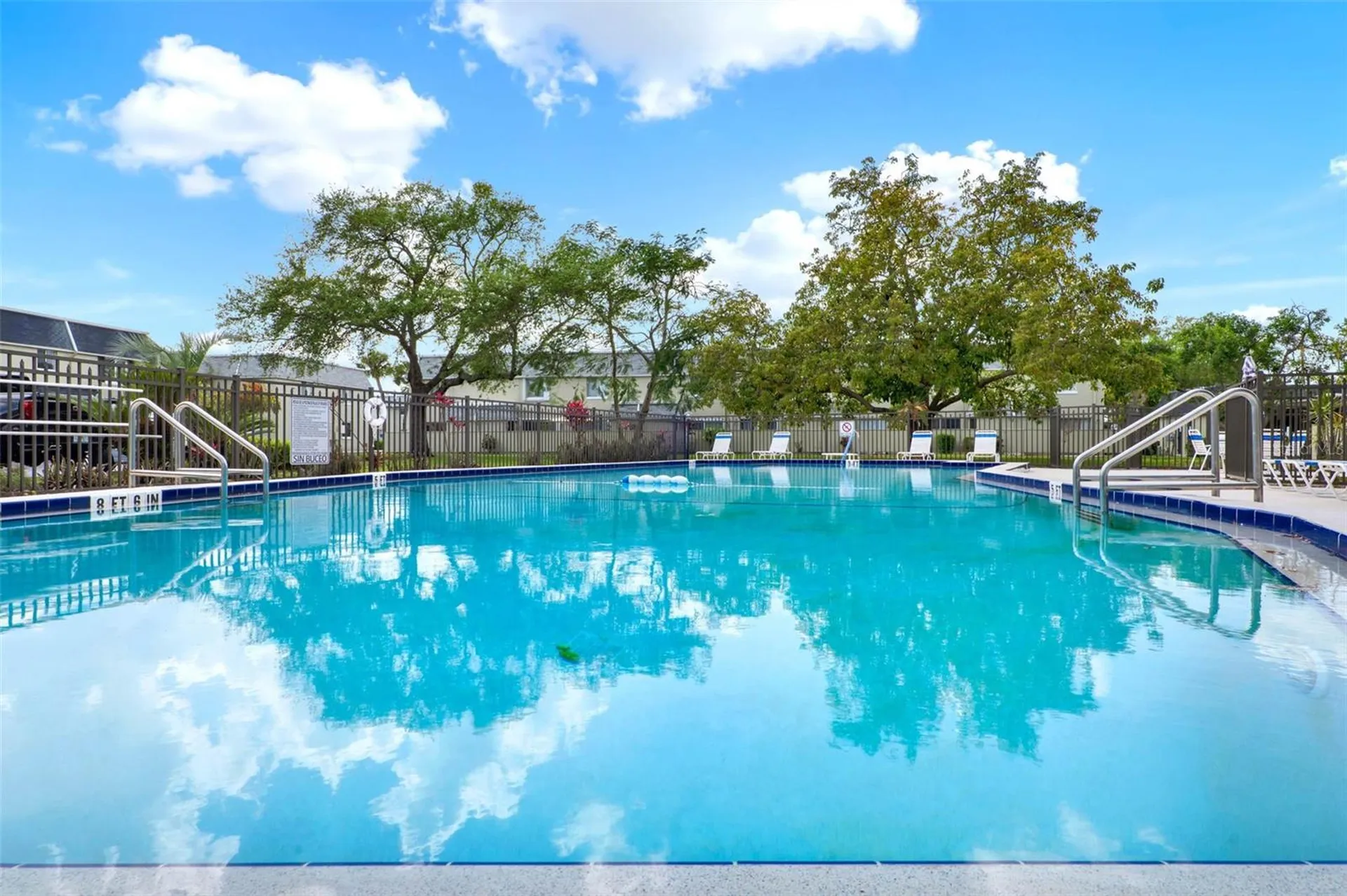 525 Conway Road Orlando FL 32807