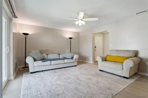 525 Conway Road Orlando FL 32807