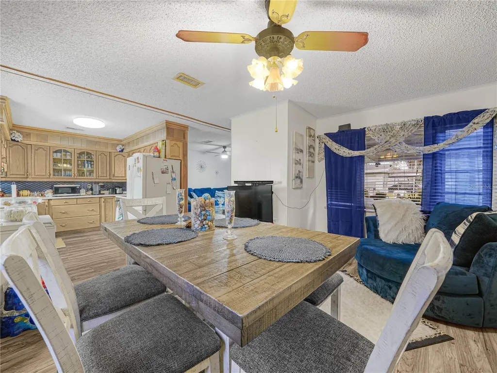 129 W Northside Drive Lake Wales FL 33853