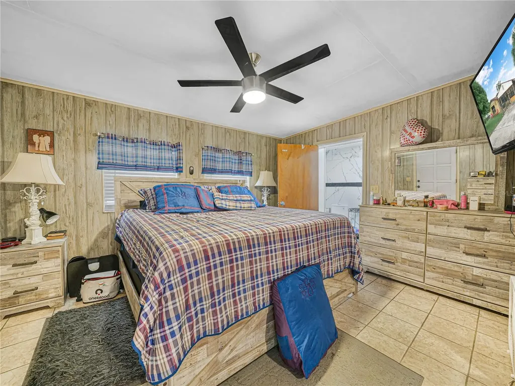 129 W Northside Drive Lake Wales FL 33853