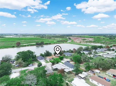 129 W Northside Drive Lake Wales FL 33853