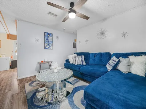 129 W Northside Drive Lake Wales FL 33853