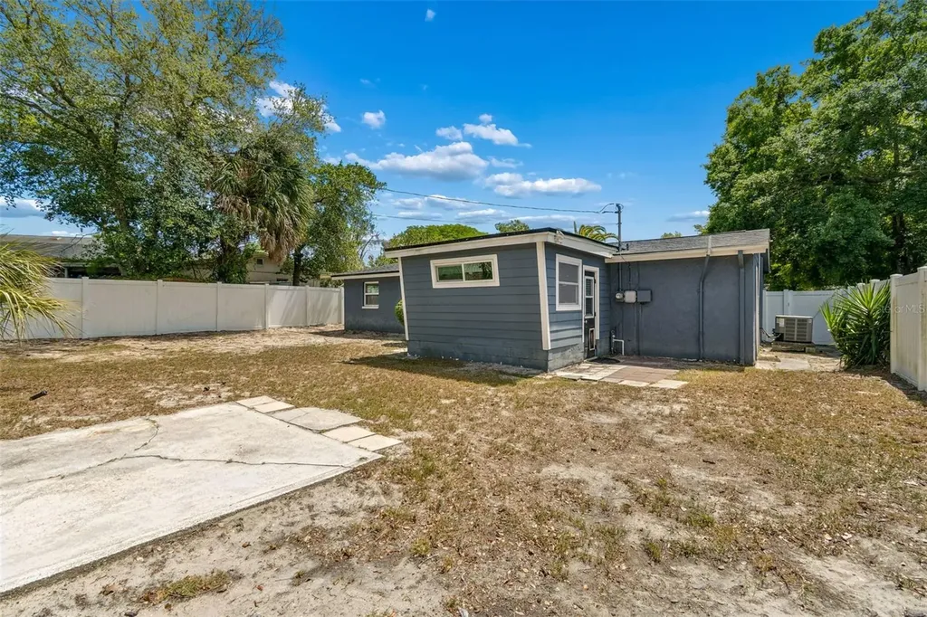 6201 Silver Drive New Port Richey FL 34653