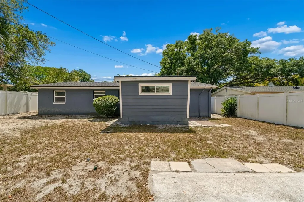 6201 Silver Drive New Port Richey FL 34653