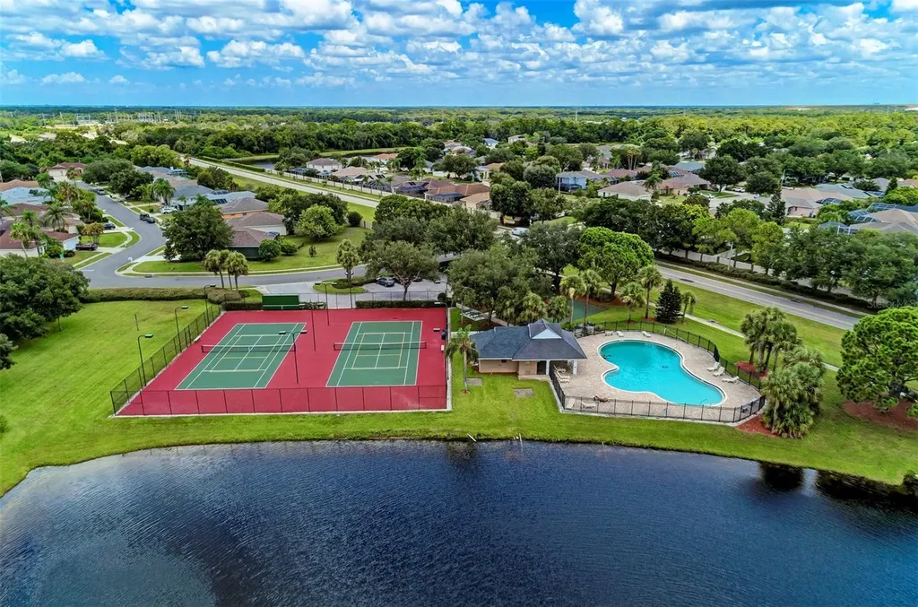 5106 76th Street E Bradenton FL 34203