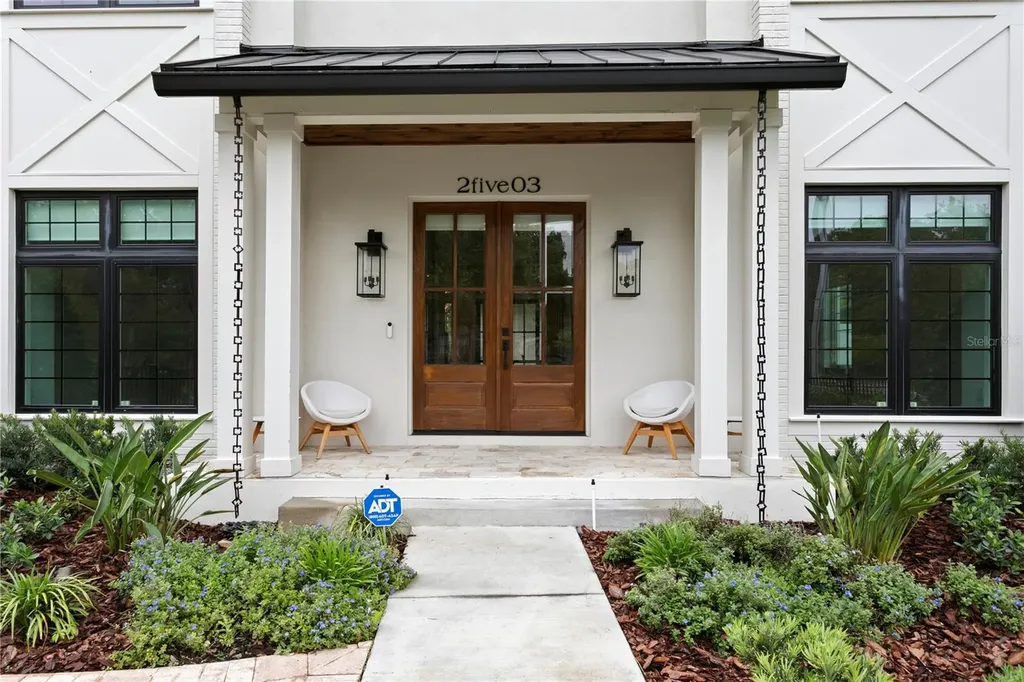 2503 N Glenwood Drive Tampa FL 33602