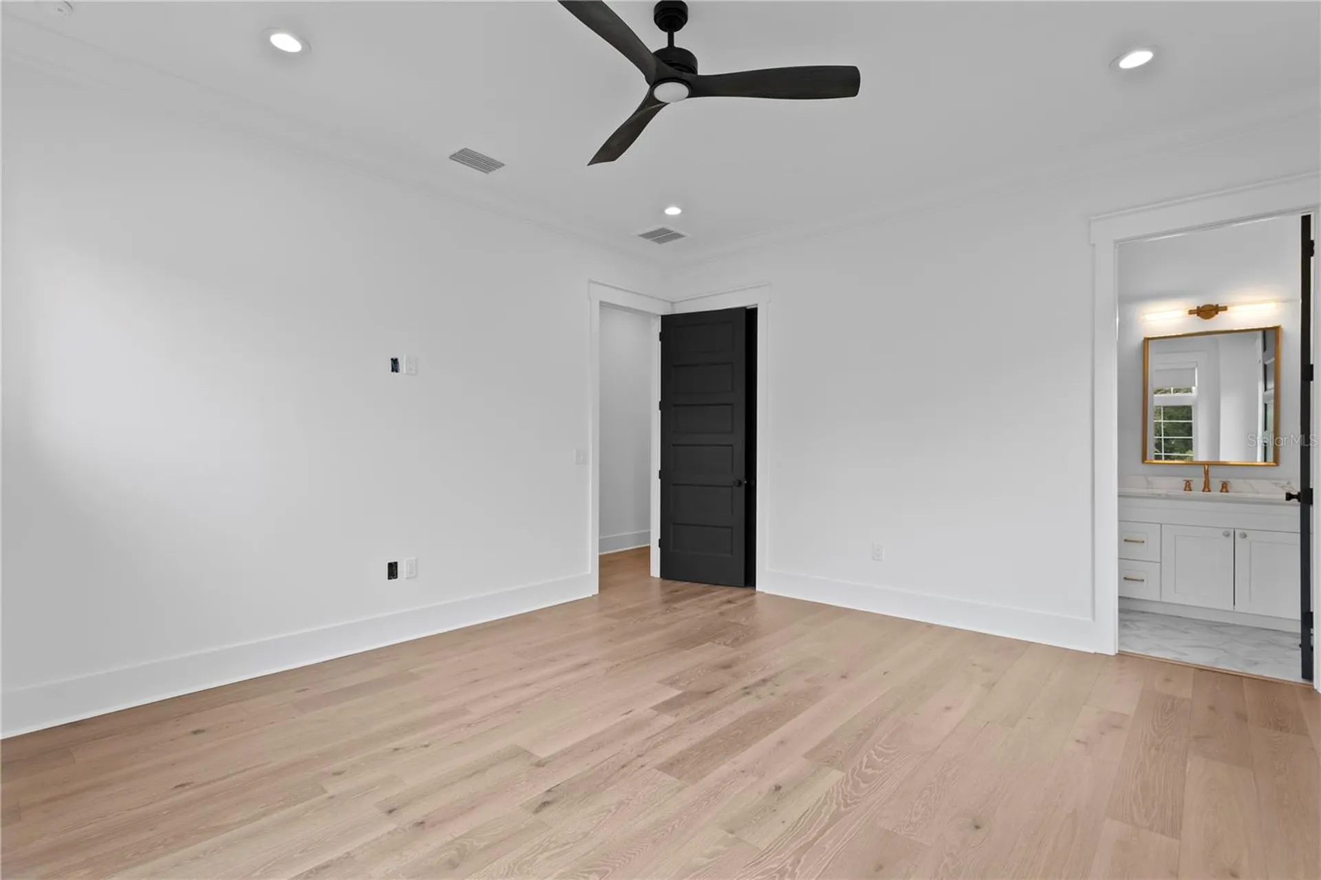 2503 N Glenwood Drive Tampa FL 33602