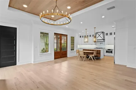 2503 N Glenwood Drive Tampa FL 33602