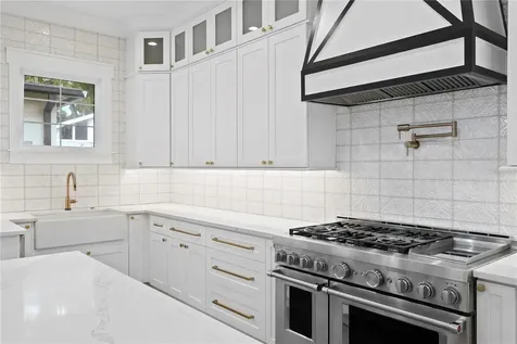 2503 N Glenwood Drive Tampa FL 33602